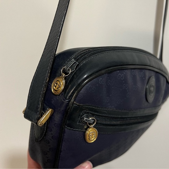 Vintage Gucci GG Navy Blue Canvas w/ leather Crossbody Bag - Picture 4 of 16